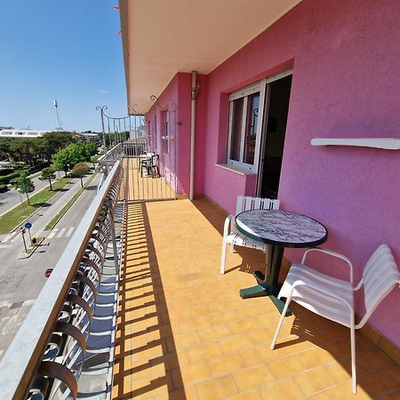 Hotel Di Giovanni Bibione Ruang foto